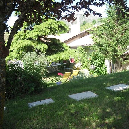 Logis Hotel Le Vieil Amandier Trigance Luaran gambar