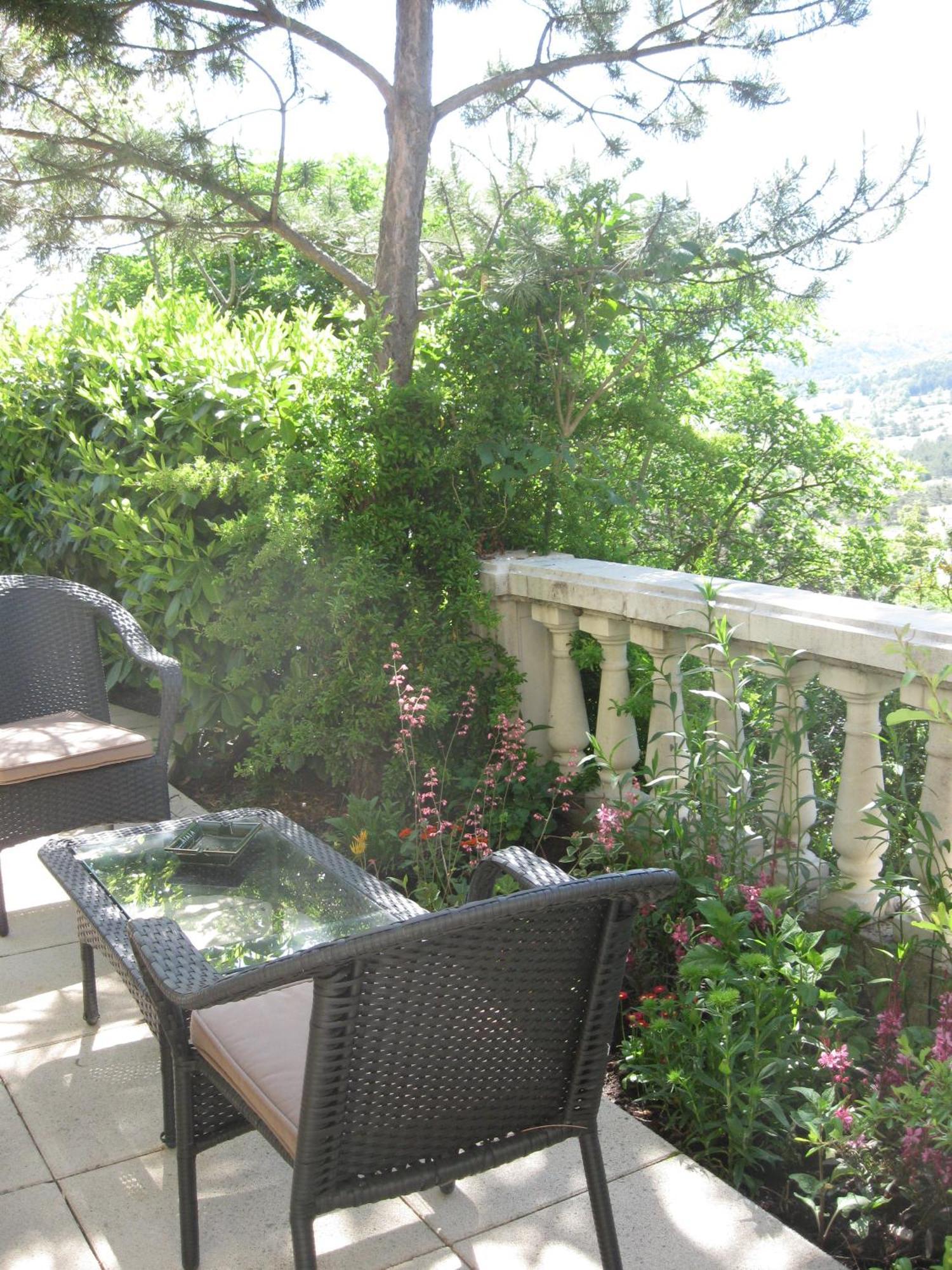Logis Hotel Le Vieil Amandier Trigance Luaran gambar